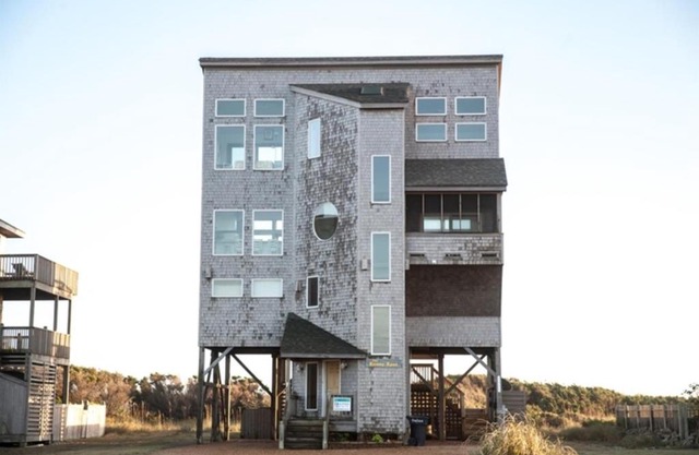 THE SUNNY SPOT cottage