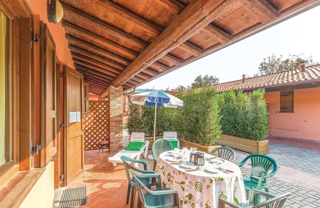 The town of Iseo is located directly on the shores of the homonymous Lake Iseo, 30 km east of the hi