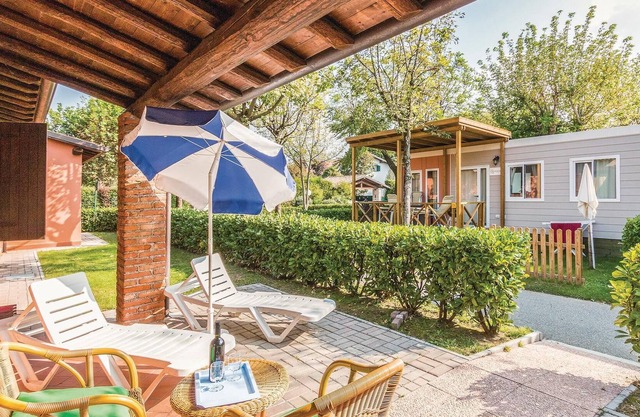 The town of Iseo is located directly on the shores of the homonymous Lake Iseo, 30 km east of the hi