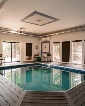 The Treasure Of Tennessee View 2 Hot Tubs Pool