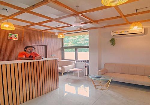 The Twelve Petals By AUM Hotel