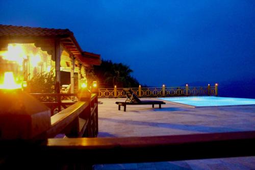 The Vista Village
