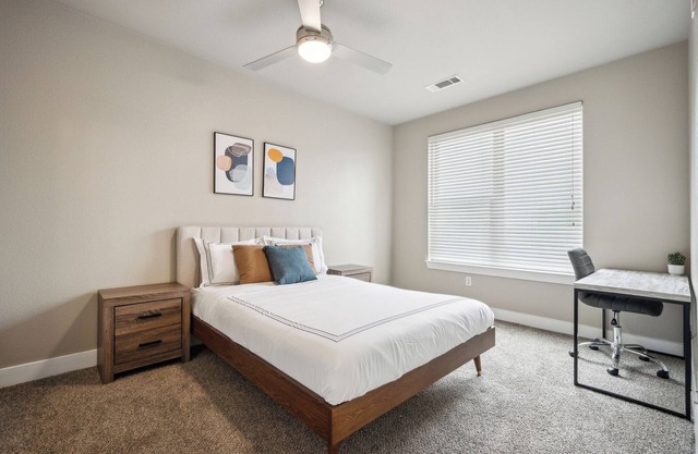 The Watson 264 I Comfy 2 Bed 1 Bath