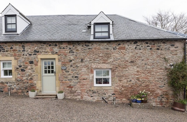 THE WHEEL HOUSE - a pretty cottage close to Kelso, ideal for sightseeing