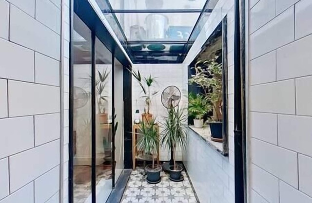 The White House by the sea