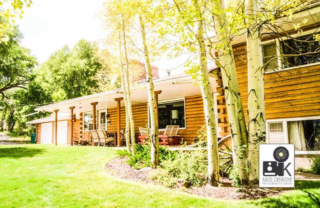 The Wilson Ranch: Gorgeous Cattle Ranch House in Gypsum Valley