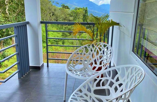 The Windy Mist Resort Munnar