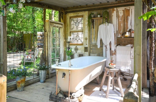 The Woodlands Retreat