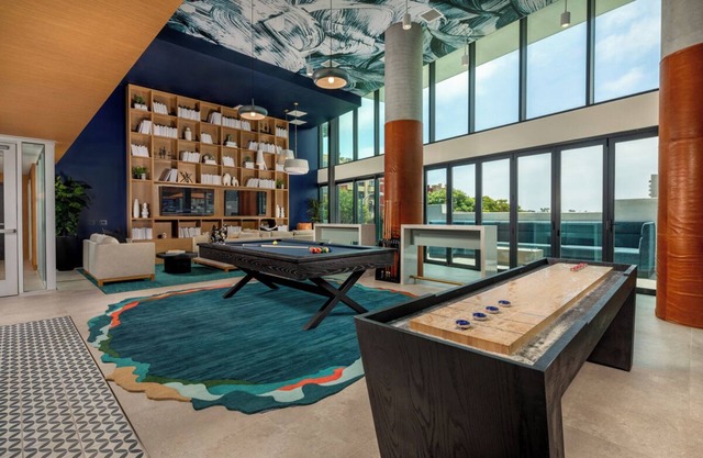 The Wyatt at Makers Quarter: Downtown San Diego Living, Chic 1BR with WiFi & AC