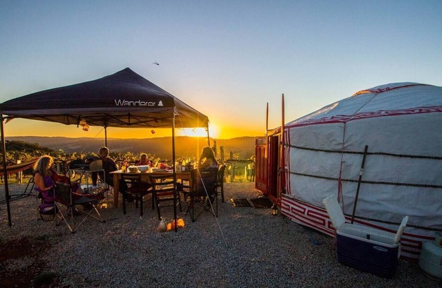 The Yurt Alpine Retreat - Red Yurt