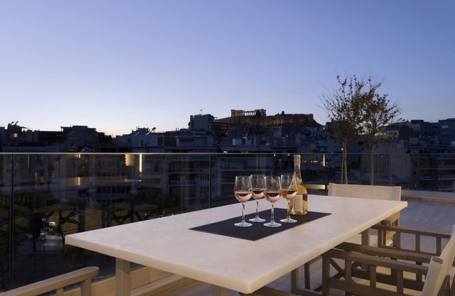 Theofilopoulou19-Über Lux 2 BR Penthouse with