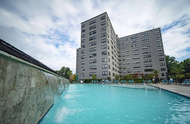 This apartment is a 2 bedroom(s), 1 bathrooms, located in Philadelphia, PA.