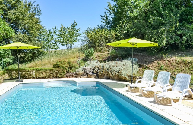 This beautiful stone farmhouse welcomes you in a small hamlet in the peaceful countryside.