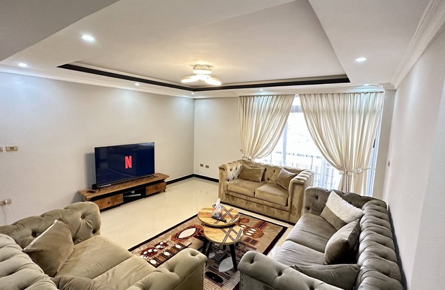 This cozy house all yours !