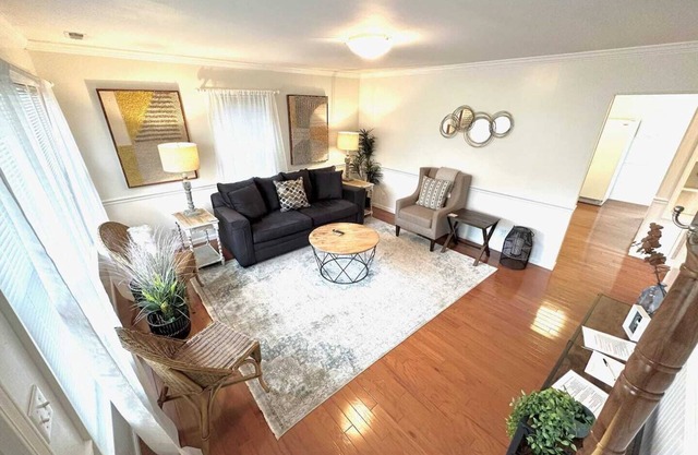 This house is a 2 bedroom(s), 1 bathrooms, located in Marion, IN.