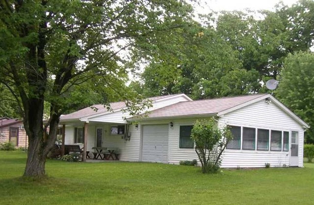 This is the cottage that you will want to rent again and again!!!