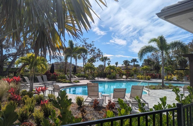 This townhouse is a 0 bedroom(s), 2.5 bathrooms, located in NOKOMIS, FL.