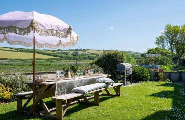 Thornbrook - a house that sleeps 10 guests in 5 bedrooms