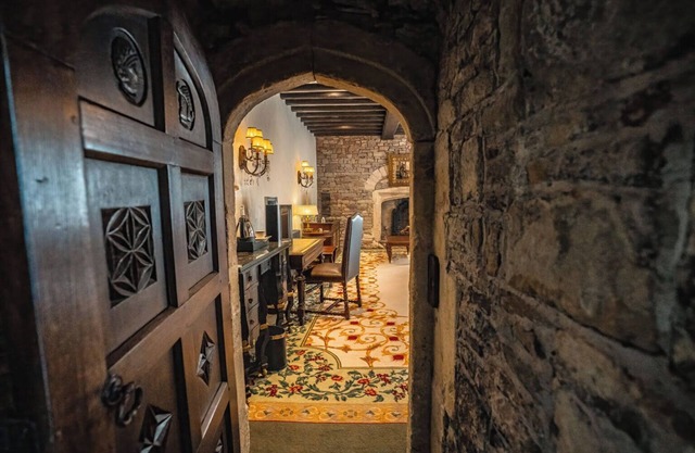 Thornbury Castle, Relais & Châteaux