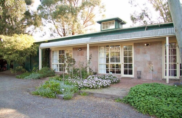 Three-Bedroom Apartment Yarra valley