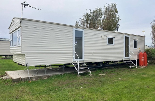 Three Bedroom Caravan in Camber Sands Holiday Park