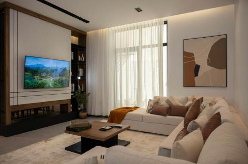 Three Bedroom Trendy apartment in Almadinah