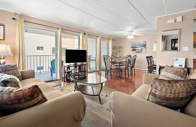 Thunder Island 75B Su