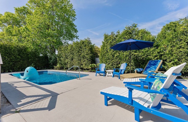 Tides Away: Heated Pool ~Hot Tub~Bring Fido