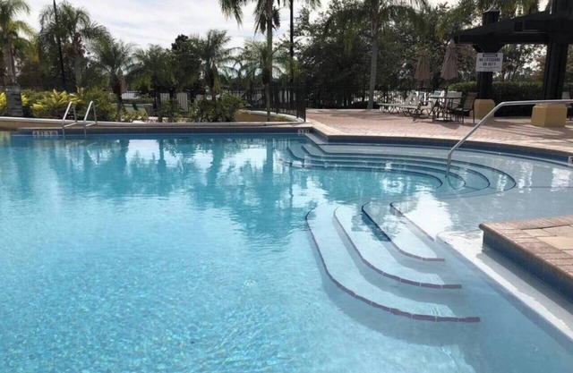 Tideview 20 · Walk TO Convention! Near Universal & Disney