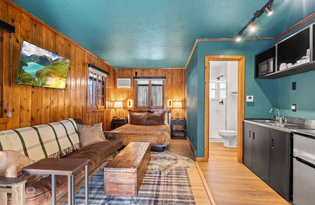 Timber Lodge Cabin #28