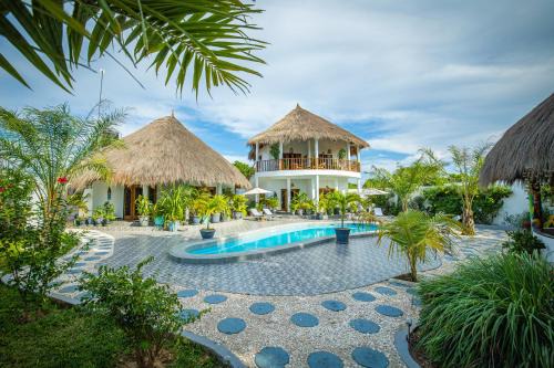 TinJaLa Lodge