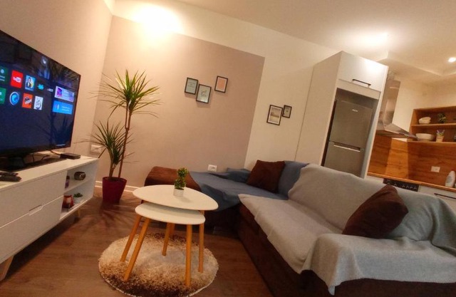 Tirana Apartment Garda