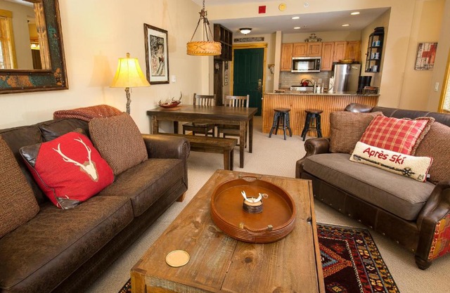 Tucker Mountain Lodge 
