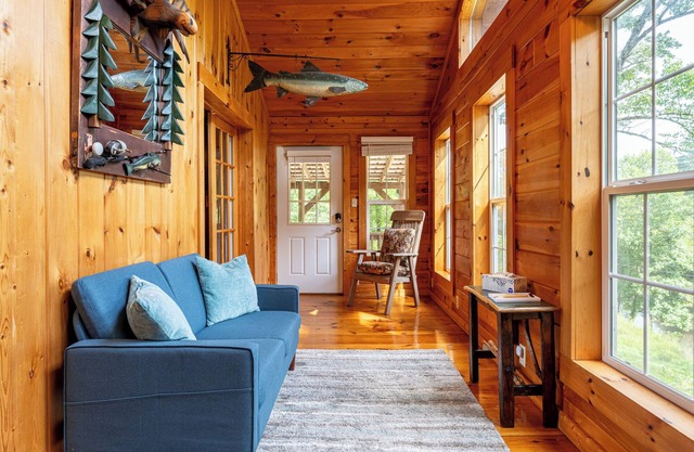 Toccoa River Views — Hot Tub — Two Units