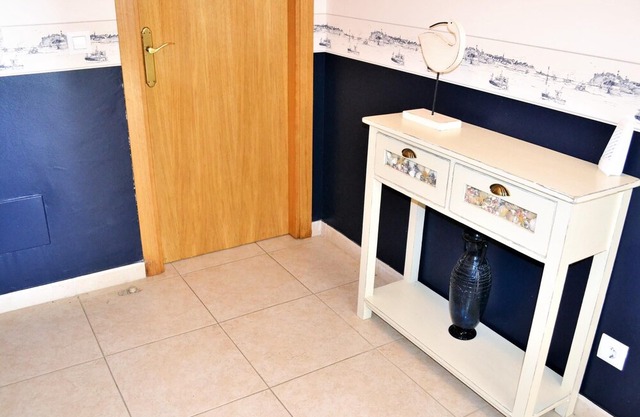 TONYINES 3 Fantastic apartment with terrace and sea views