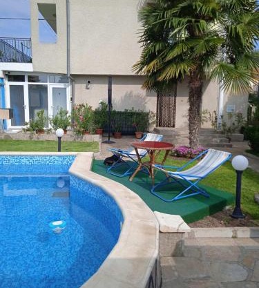 Topalovi Guest House