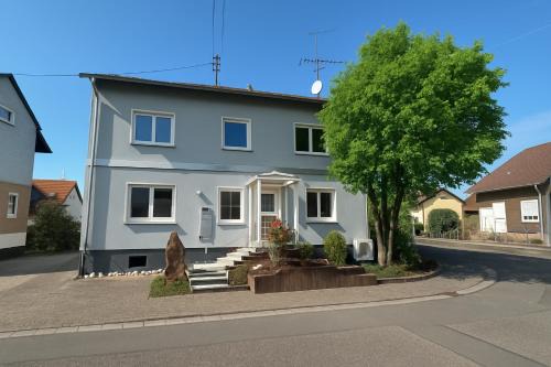 Tor zu Frankreich - Neuburg am Rhein