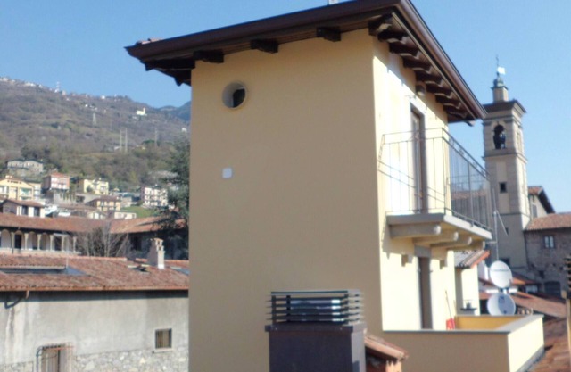 Torre Antica - Lombardia, Italy