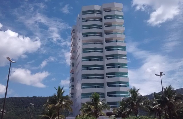 Total Front for the Sea, 2 Bed.(Suite) 2 Baths Balcony with barbecue