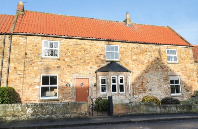 TOWN FARM, family friendly, luxury holiday cottage in Winston