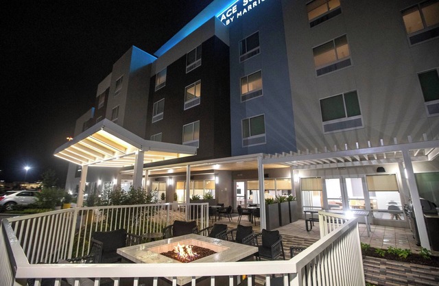 TownePlace Suites by Marriott Conroe