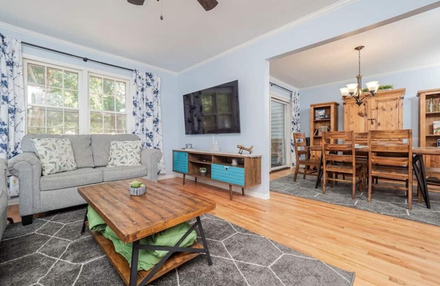Townhome in Heart of Cary
