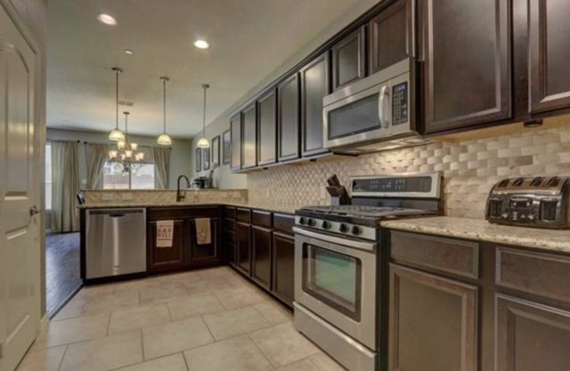 Townhome in Lewisville, TX