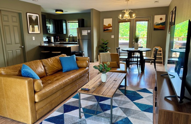 Townhome near Dollywood w/Hot Tub June Promo