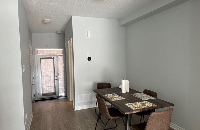 TOWNHOUSE 2 BED 1.5 BATH PLUS BASEMENT - AIR BEDS AVAILABLE FOR BASEMENT