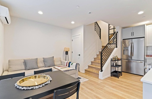 Townhouse in Capital Hill with Rooftop