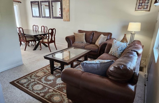 Townhouse is ready and waiting for your East TN adventure; work or relaxation.