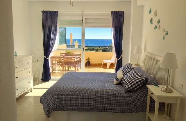 Townhouse Marbella - Sea Views - walking distance to the beach - cosy & homely 1