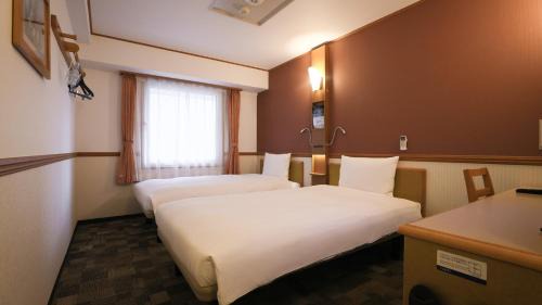 Toyoko Inn Kanazawa Kenrokuen Korimbo
