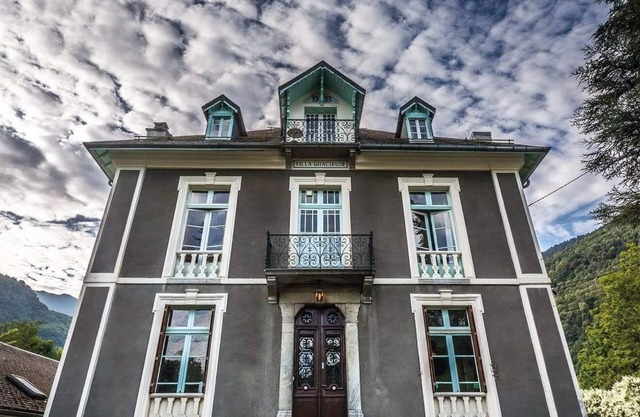 Traditional Luchonnais Villa Close to the Centre